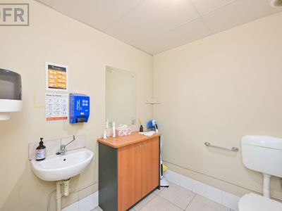 8 / 14 Helmshore Way, Port Kennedy