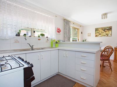 1 / 146 Raglan Avenue, South Plympton