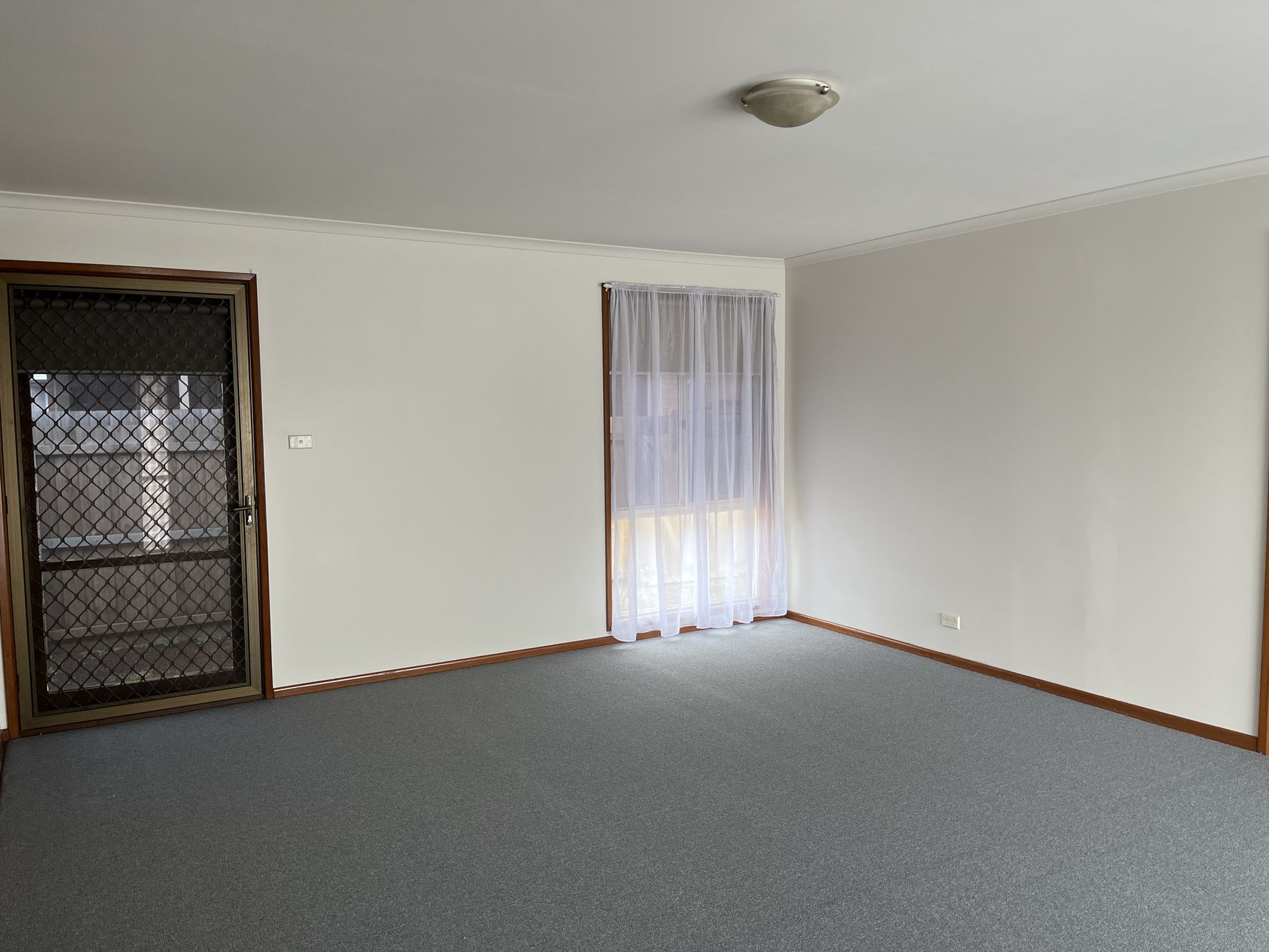2 / 3-5 Boundary Road, Newcomb