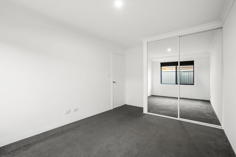 25 Wallarah Cct, Baldivis