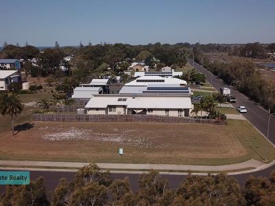 14 First Avenue, Woodgate