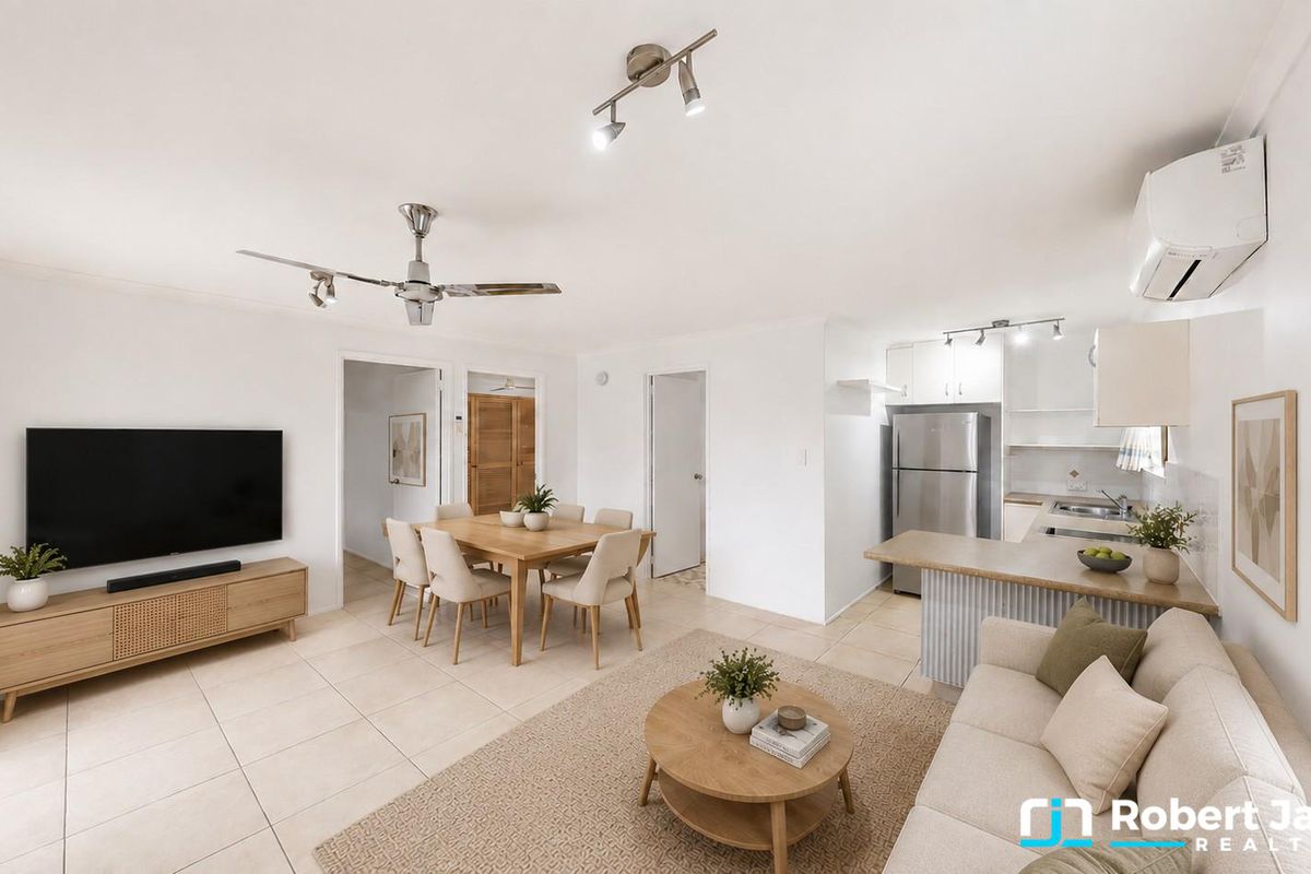 2 / 46 Poinciana Avenue, Tewantin
