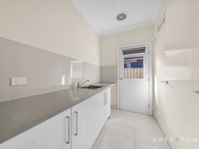 3 Flinders Place, Caroline Springs