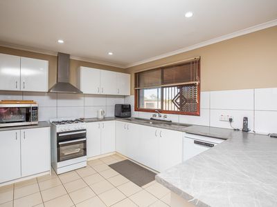 2 Bottlebrush Crescent, South Hedland