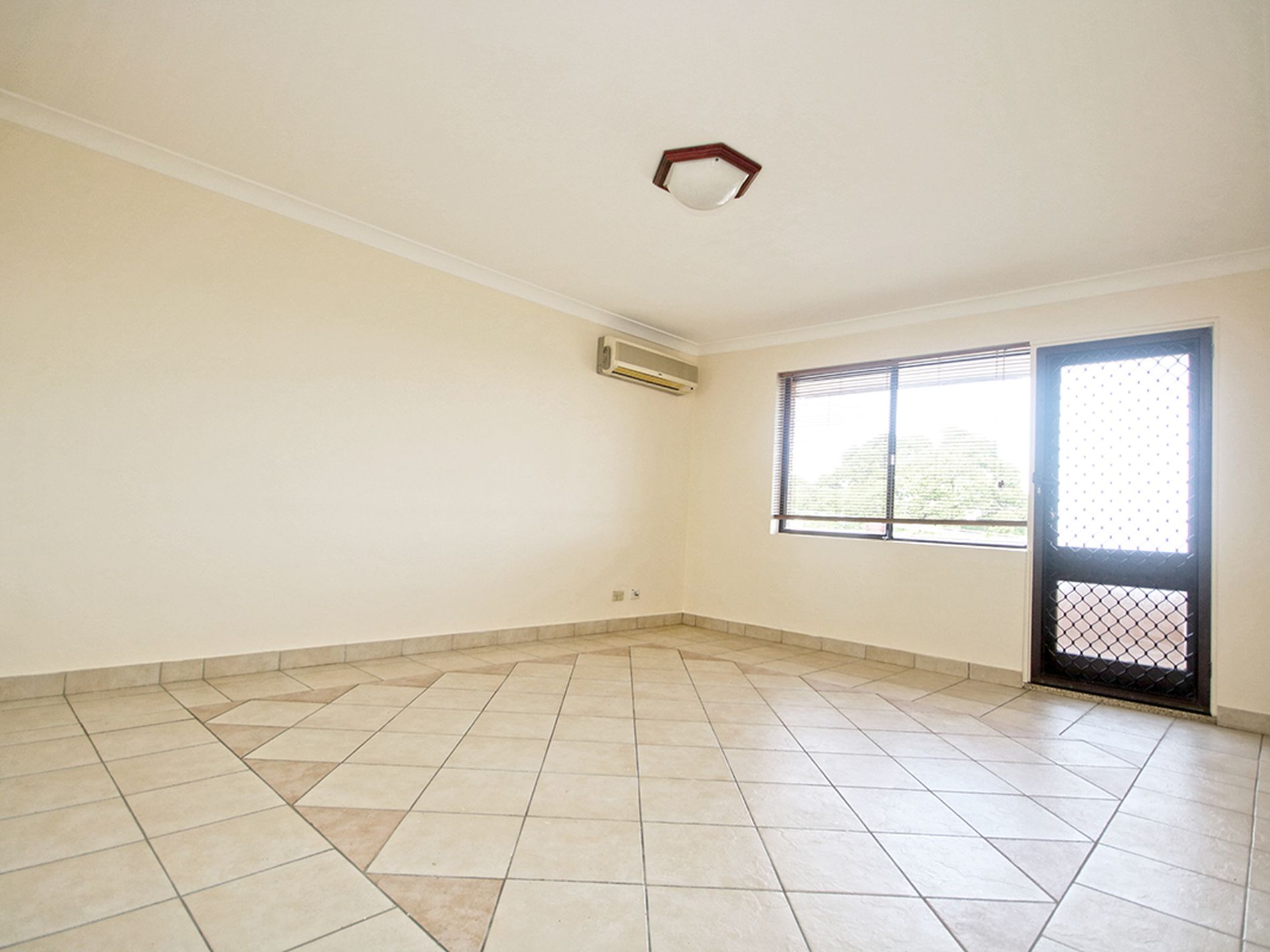 6 / 48 Ferguson Avenue, Wiley Park