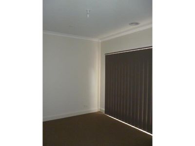 2 / 158 Botanica Springs Boulevard, Brookfield