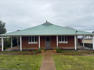 5 Gap Street, Parkes