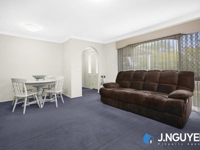 9 Dorset Close, Wakeley