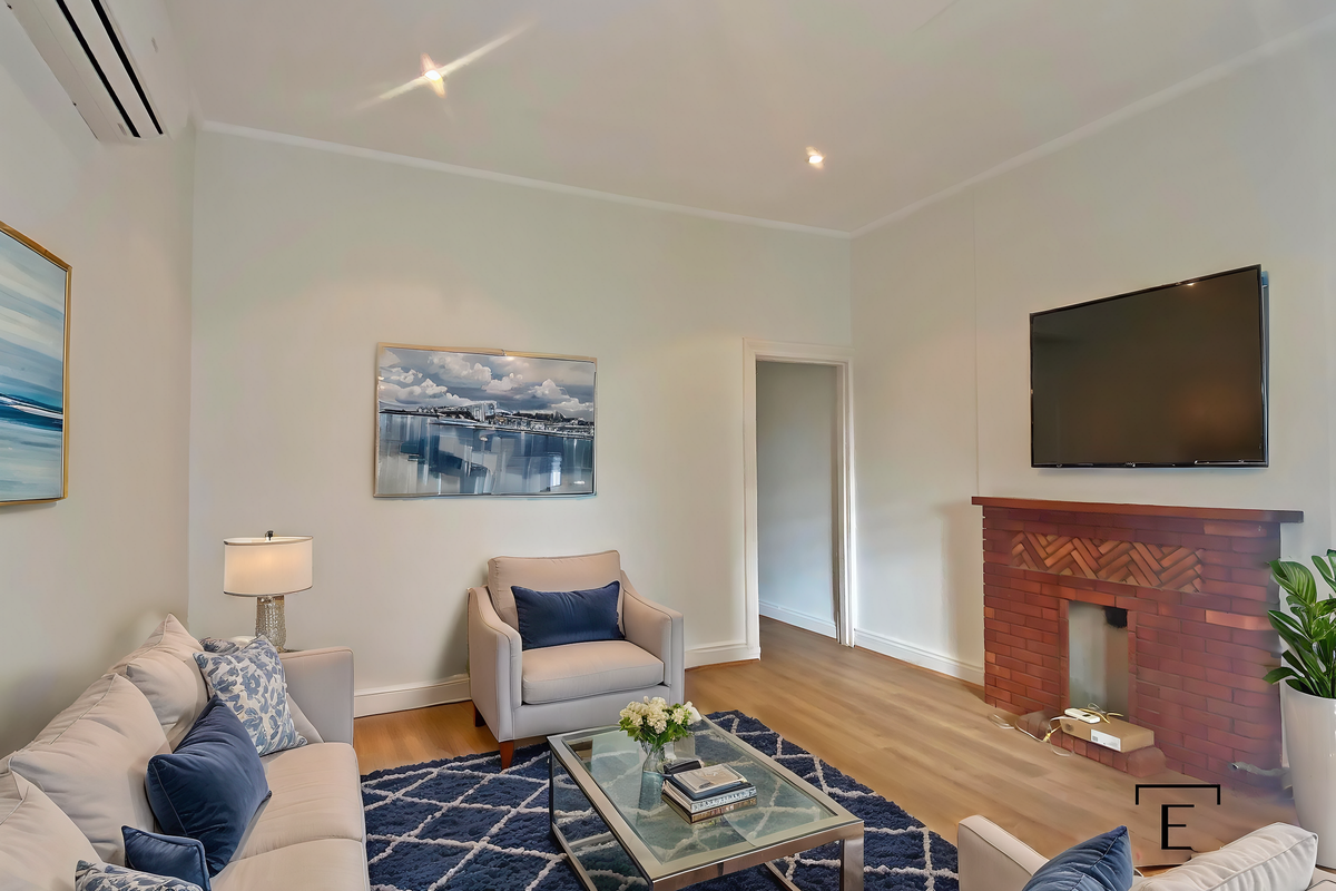 25 Hilly Street, Mortlake