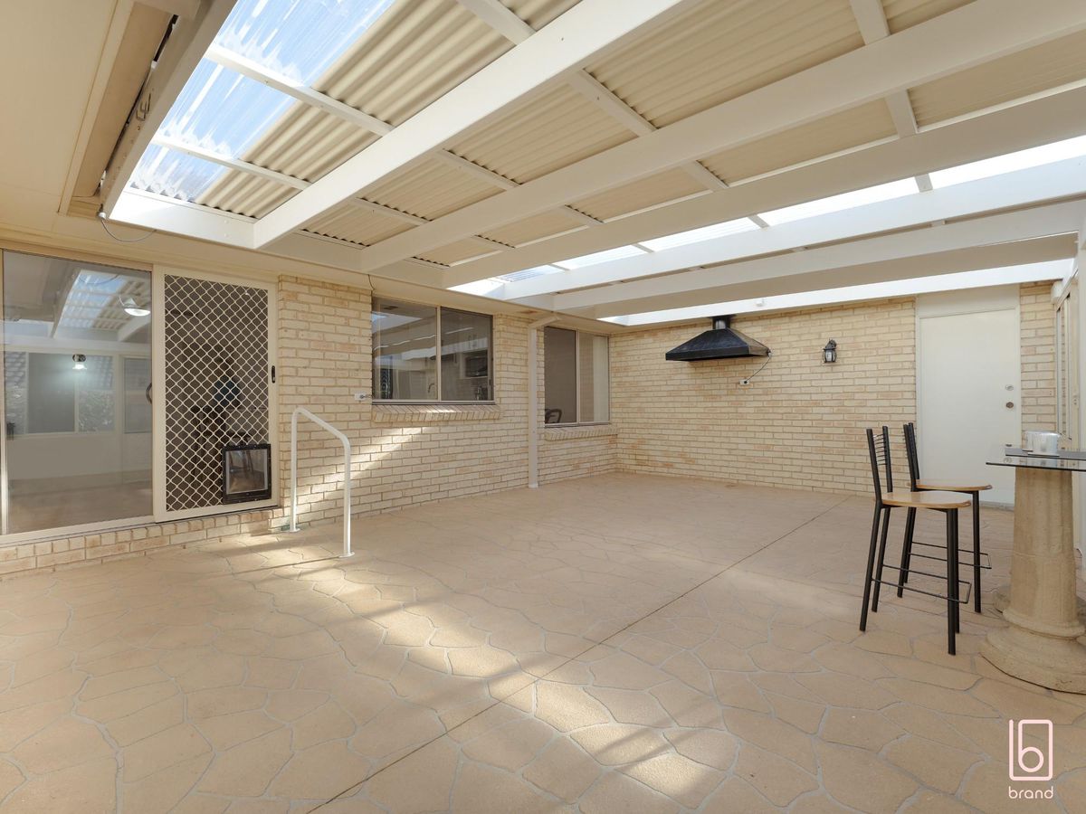29 Monarch Drive, Hamlyn Terrace