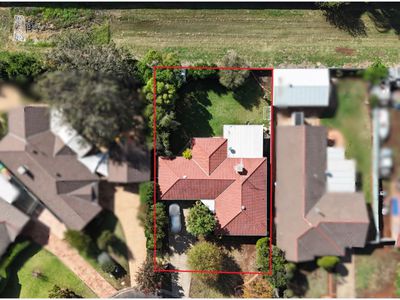 7 Cobden Place, Parkes