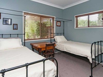 301 Fernvale Road, Fairney View