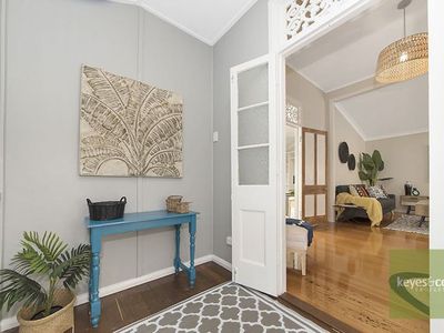 1 Echlin Street, West End