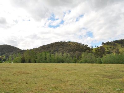 314 Hellhole Creek Road, Kergunyah