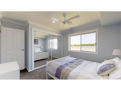 28 Sherrard Crescent, Dubbo