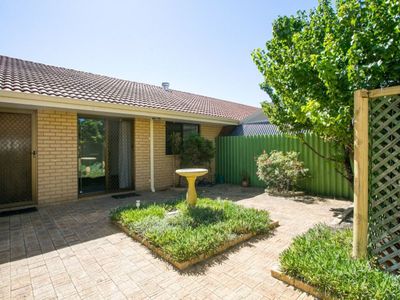 2 Brian Avenue, Yokine