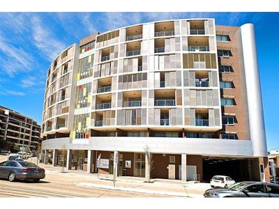 87 / 2A Brown Street, Ashfield