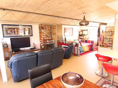 25 The Lakes Way, Forster