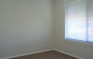 25 Teragalin Drive, Chain Valley Bay