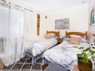 2 Hassett Street, Warilla