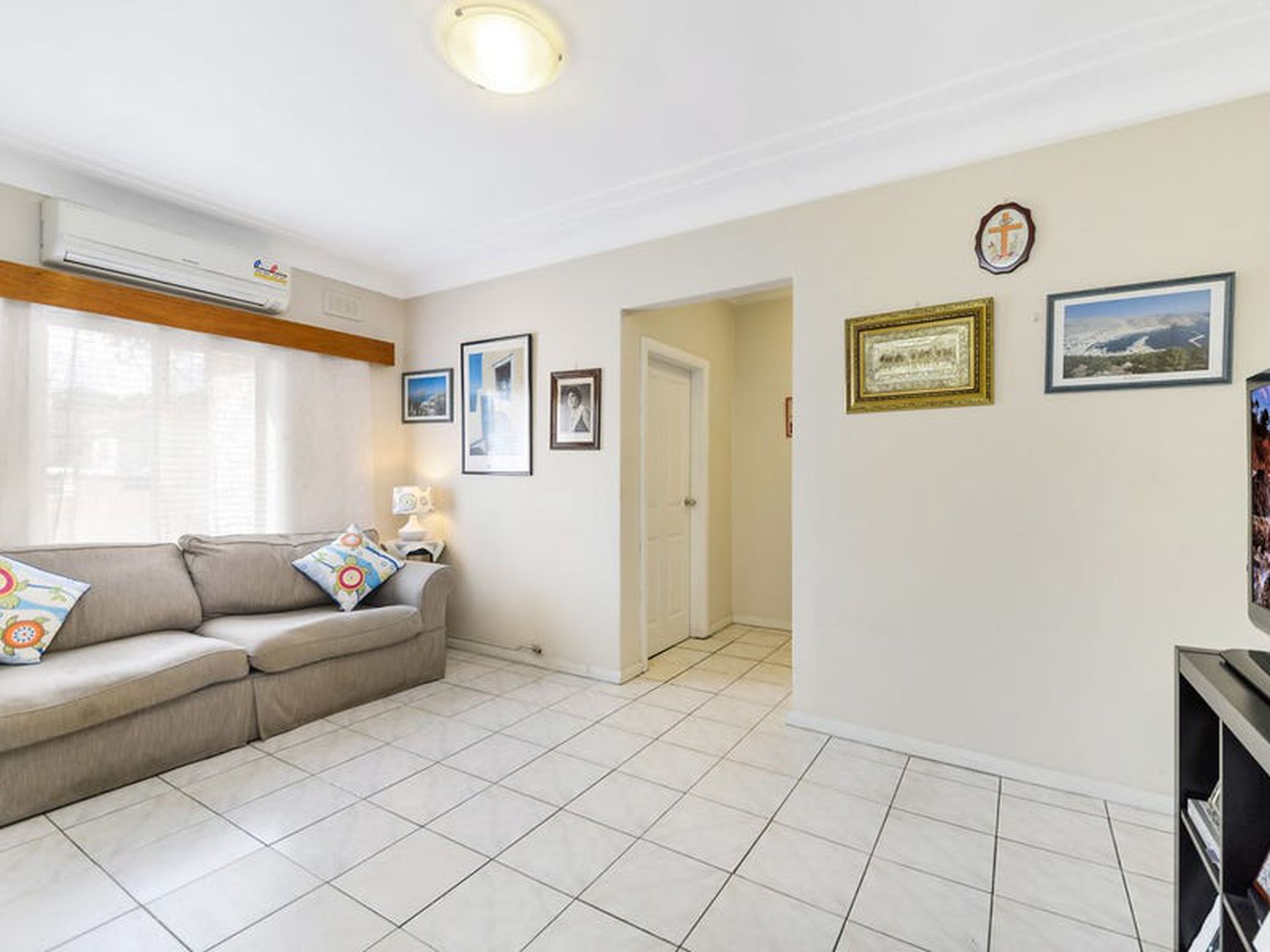 96 Wentworth Ave, Pagewood