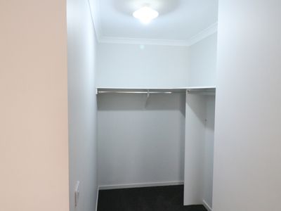 13 Wallaby Road, Seymour