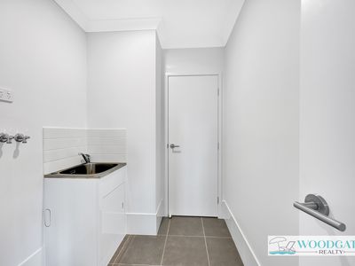 2 / 15 Oystercatcher St, Woodgate