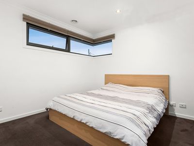 1 / 82 May Street, Altona North