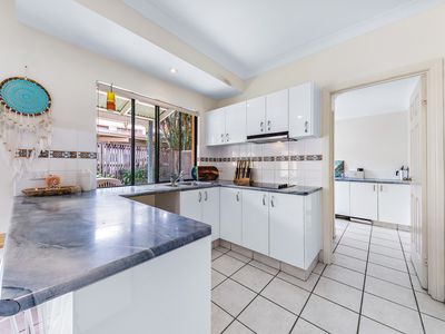 9 / 7 Erromango Drive, Jubilee Pocket