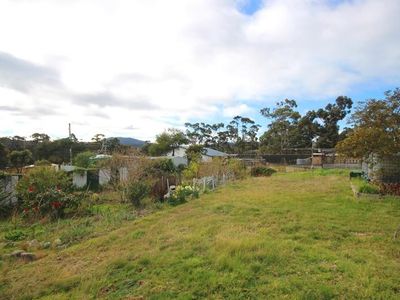 23 Cray Point Parade, Eggs And Bacon Bay