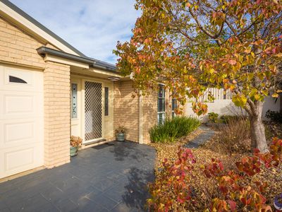 42 Yabbarra Drive, Dalmeny