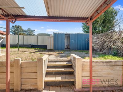 11 BEDDIE STREET, West Bathurst
