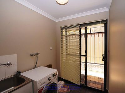 32 Ripplevale Circle, Carramar