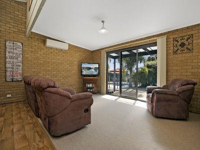 4 Karula Close, Kangaroo Flat