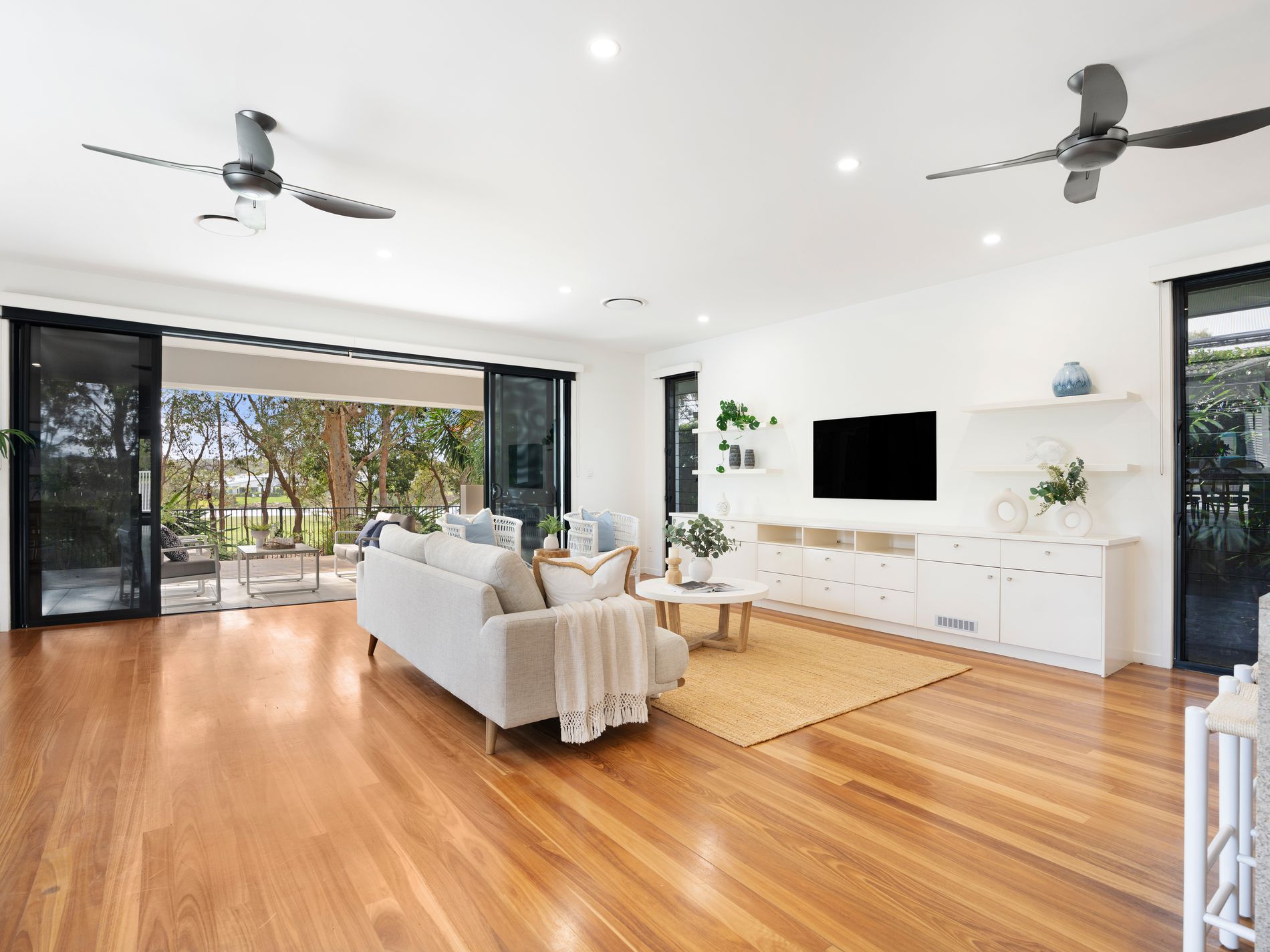 28 Selkirk Way, Peregian Springs