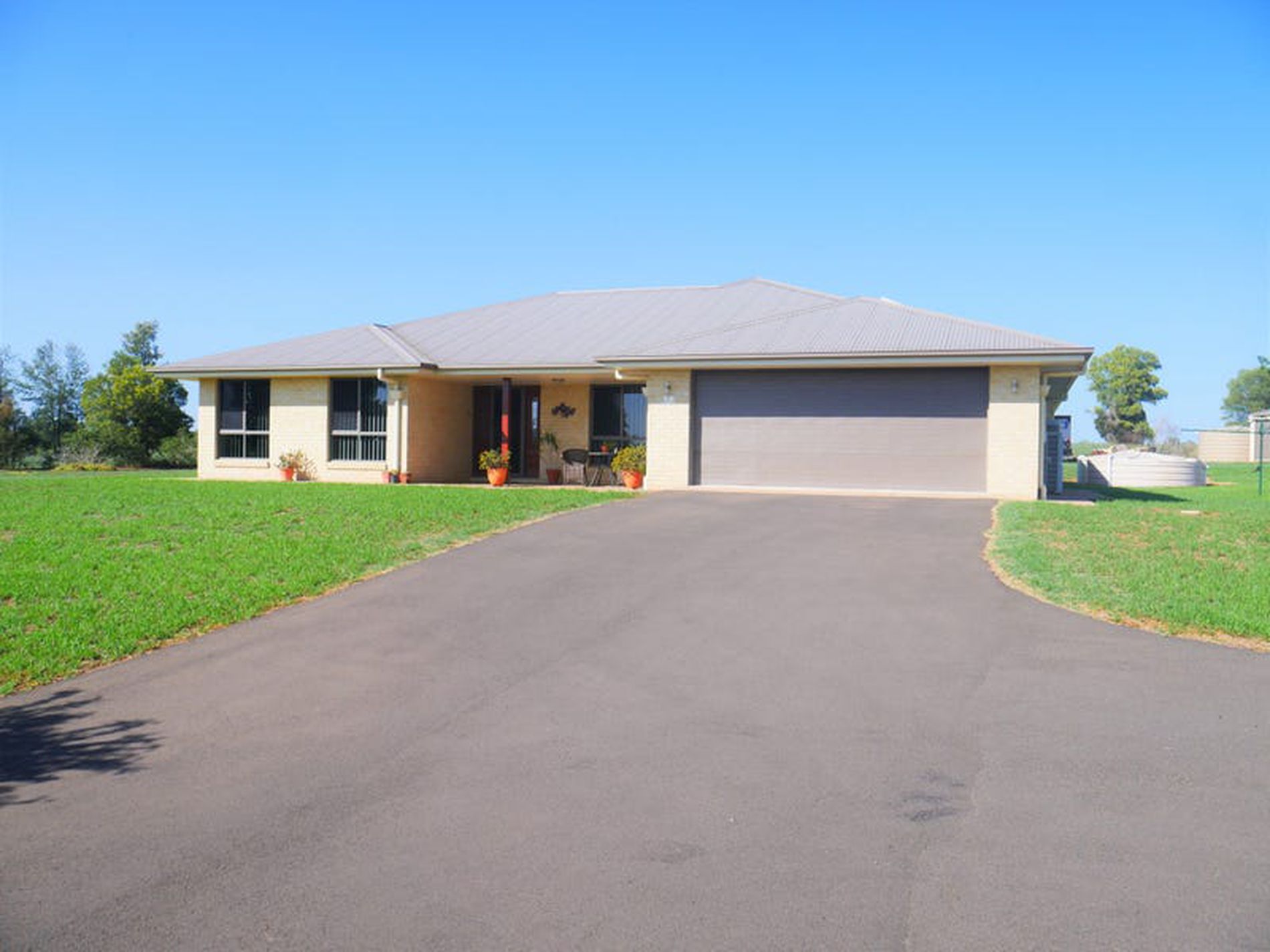 38-40 Darcie Street, Kingaroy