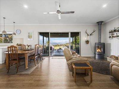 1074 Old Tolmie Road, Barwite
