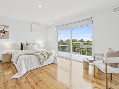 26 Learmouth Street, Belmont