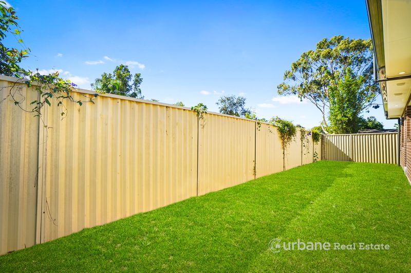 25 & 25A Adelphi Crescent, Doonside