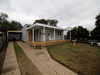 7 Alamein Walk, West Bathurst