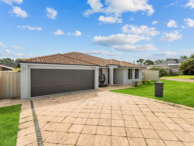 7 Ellesmere Circuit, Success