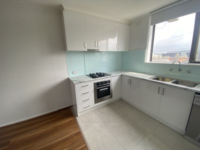 19 / 745 Barkly Street, West Footscray