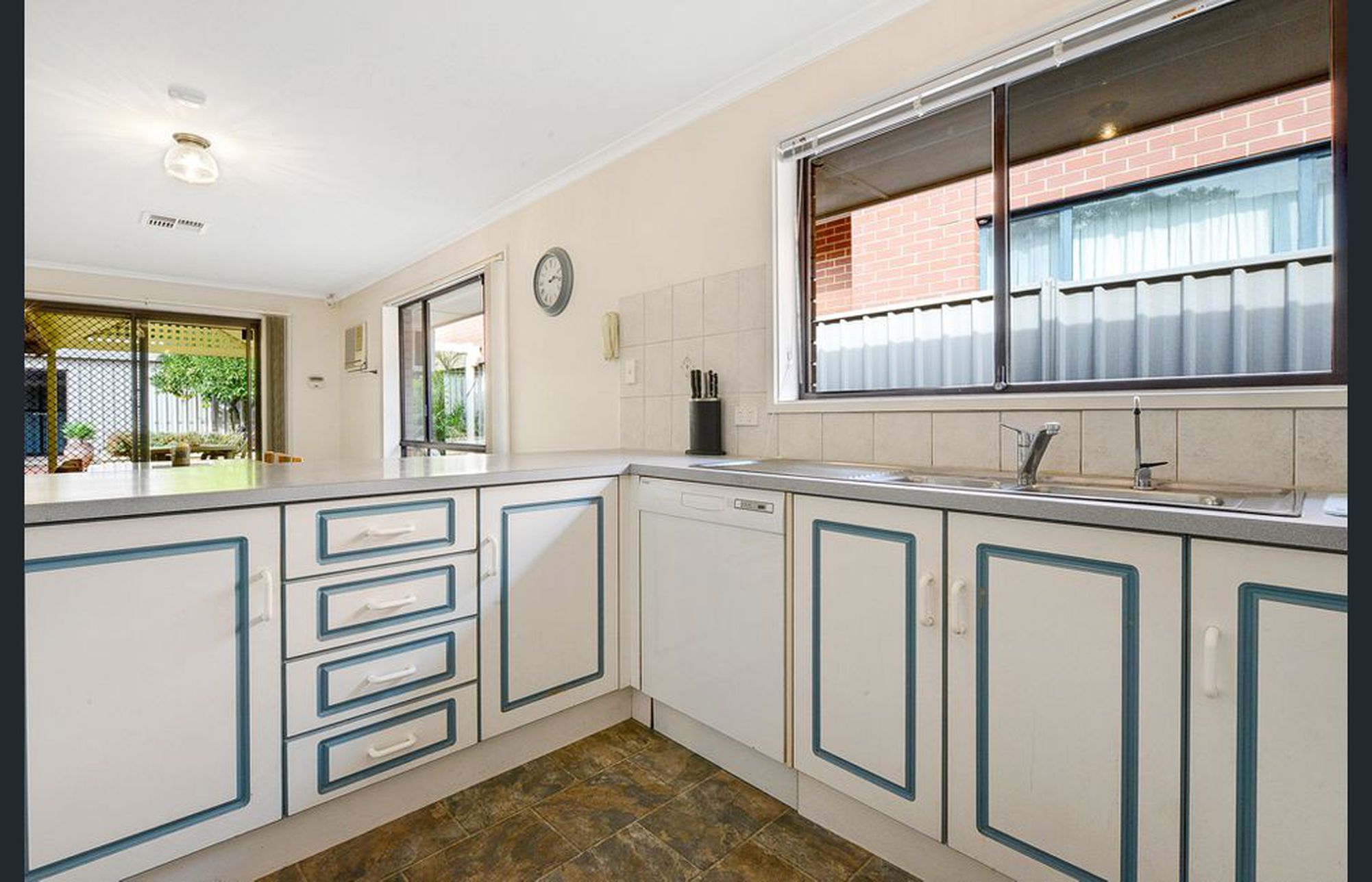 7 WEST TERRACE, Highgate
