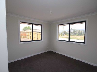Unit 1 / 23 Thorp Street, Cygnet