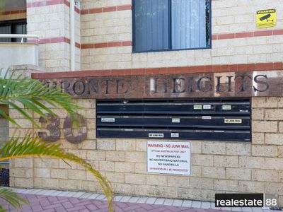 6 / 30 Bronte Street, East Perth