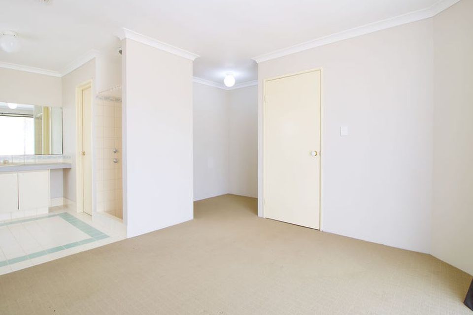 12 Mayflower Close , Port Kennedy