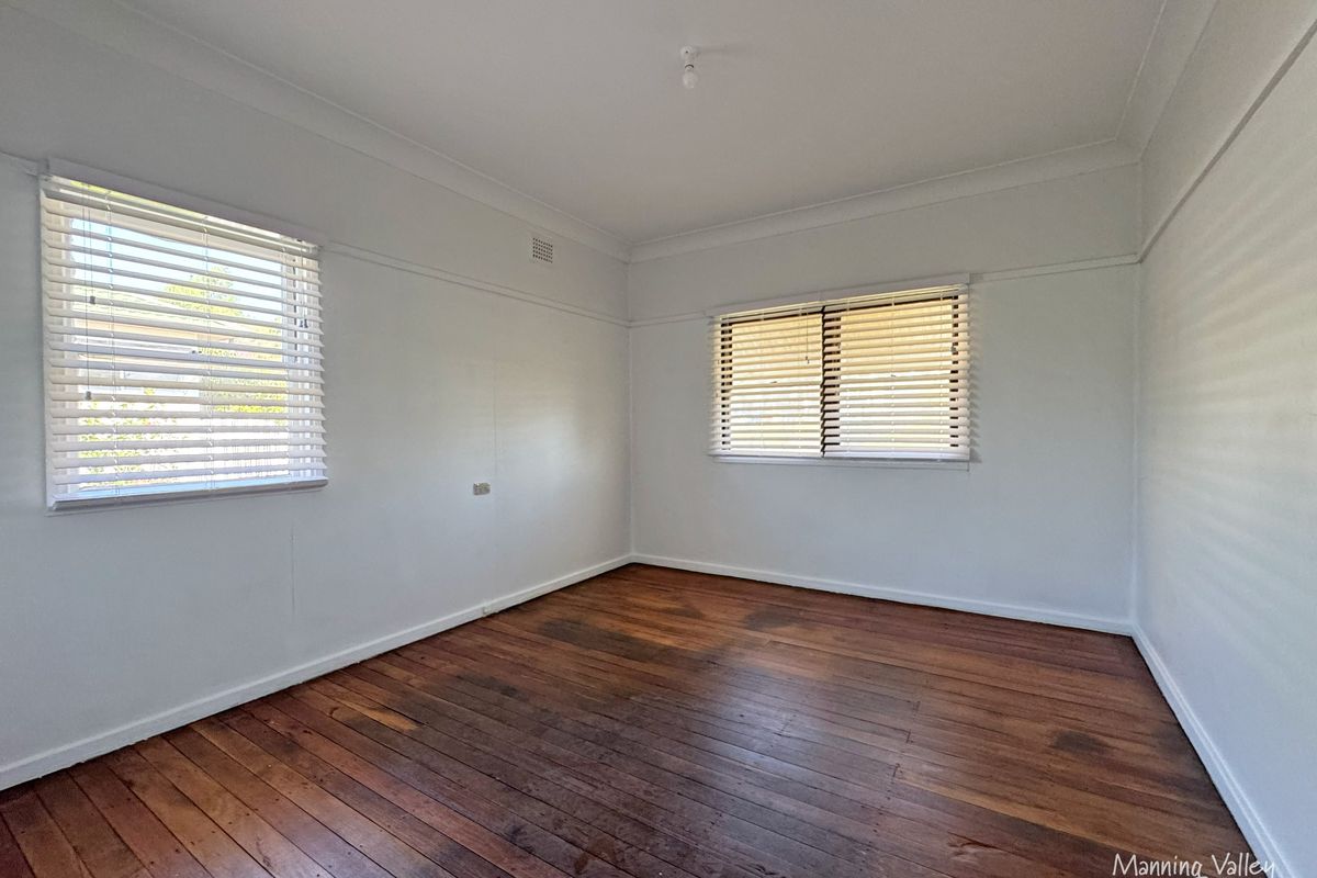 11 Keech St, Wingham