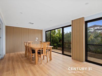 21 Pomera Drive, Byford