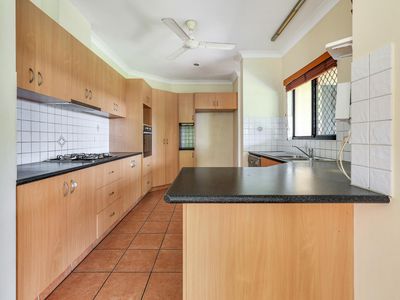 7 Hale Court, Gunn