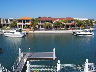 11 The Sovereign Mile, Paradise Point